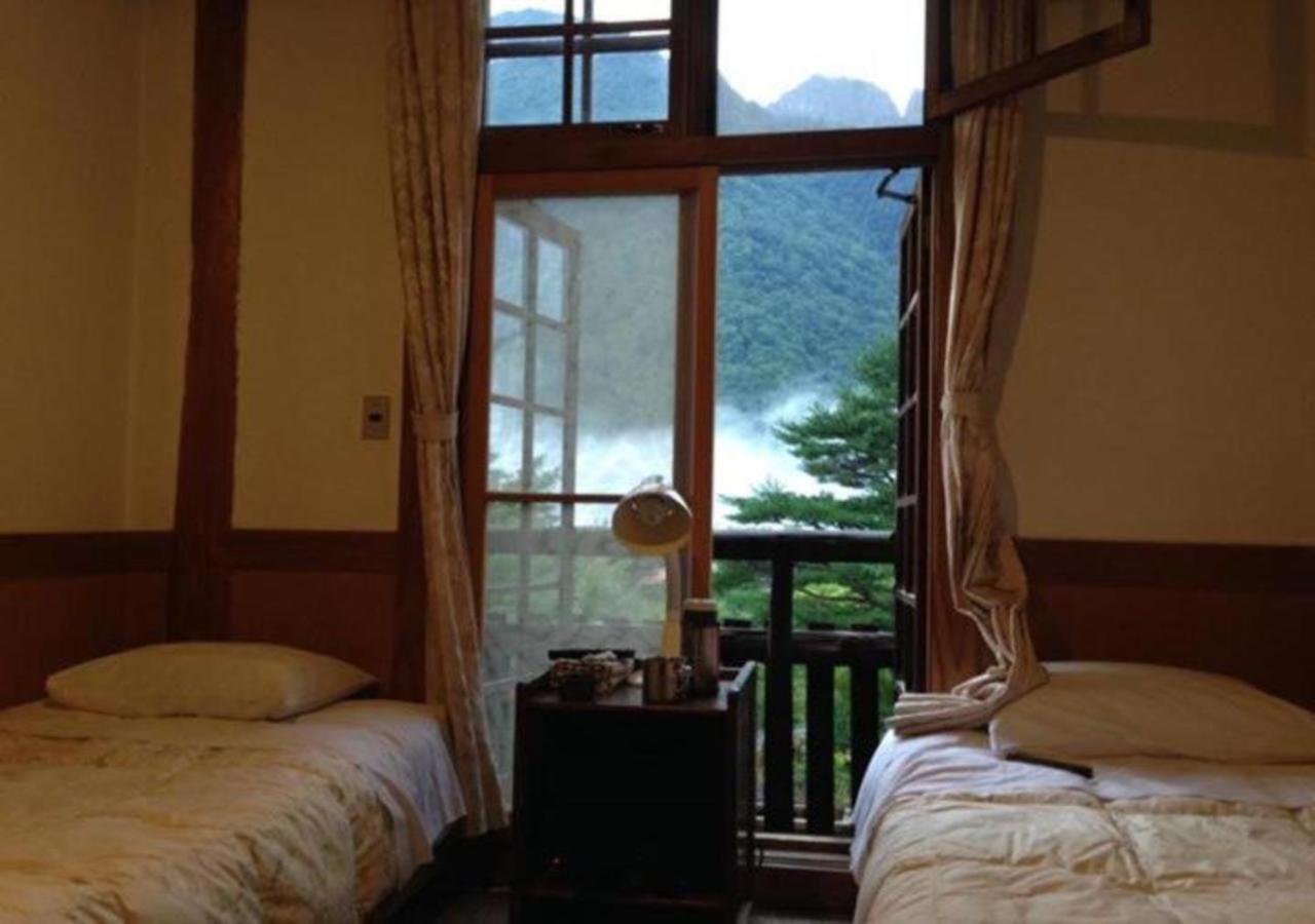 เพนชั่น โจเดล Hotel ทาคายาม่า ภายนอก รูปภาพ